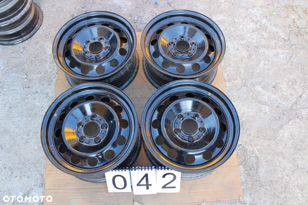 FELGI STALOWE BMW 3  5x120Ø72.5  7x16  ET47 - 1