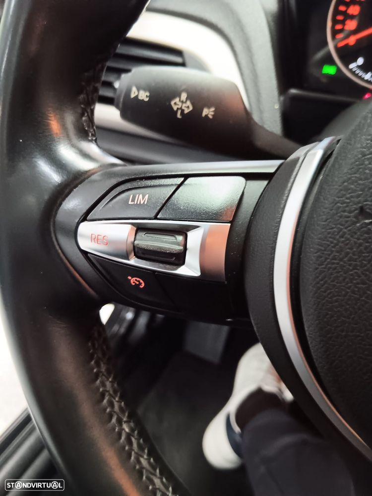 BMW 218 d Coupe Line Sport Auto - 13