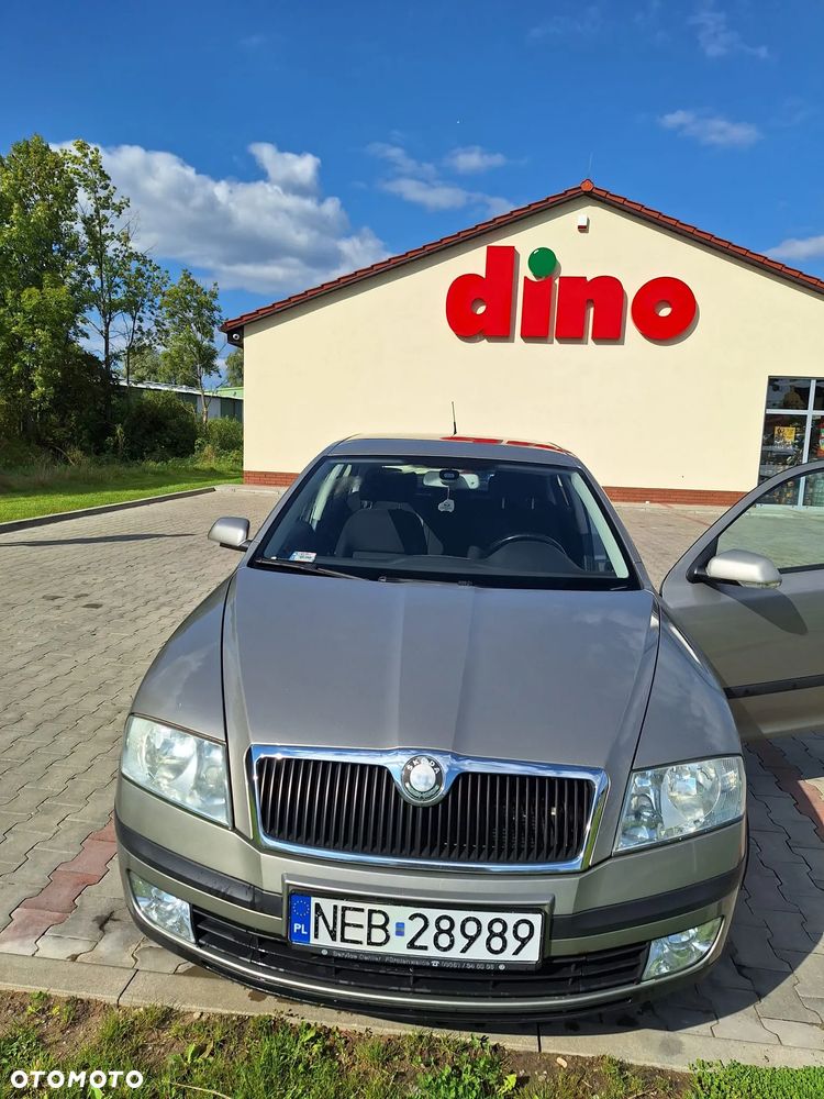 Skoda Octavia II Ambiente - 2