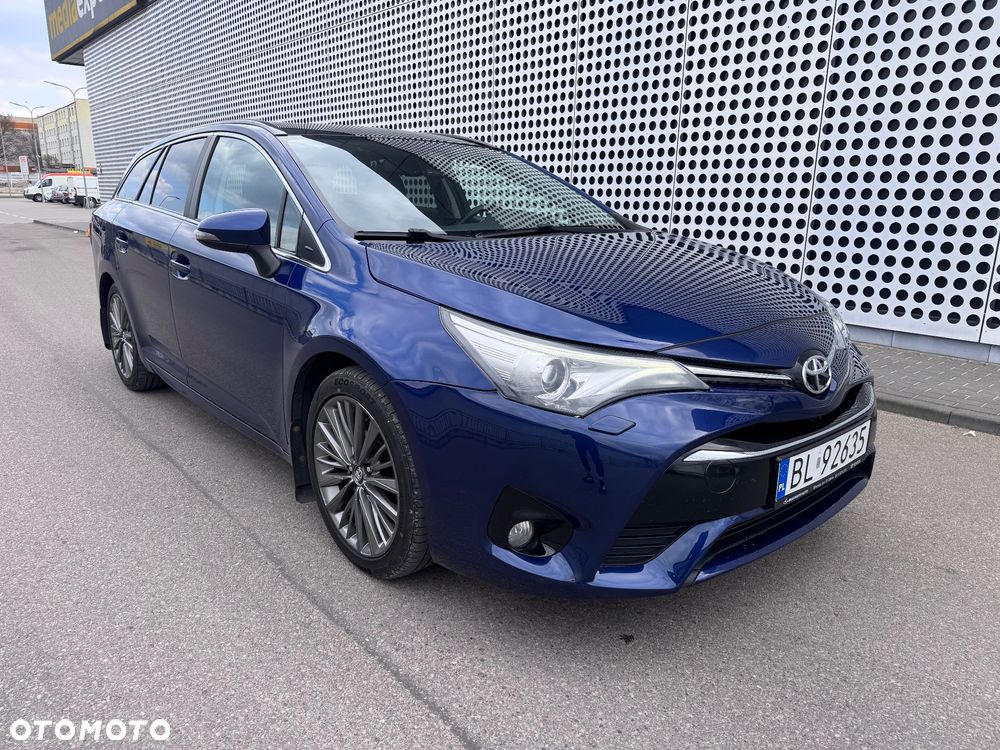 Toyota Avensis 2.0 Premium MS - 5