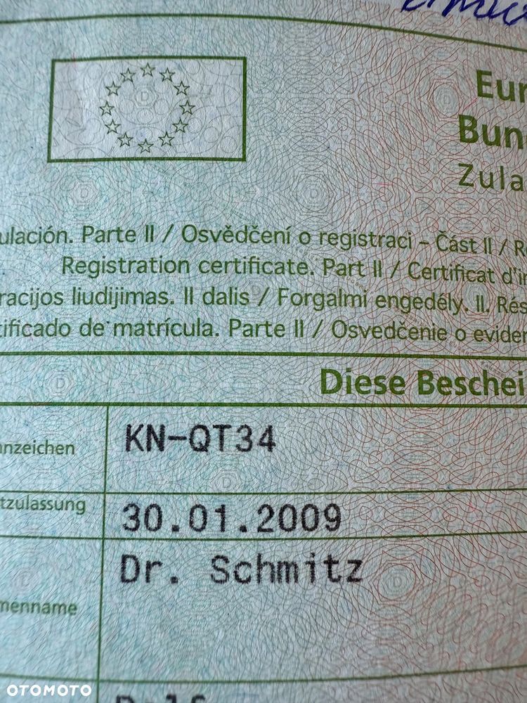 BMW Seria 5 525d Edition Lifestyle - 36