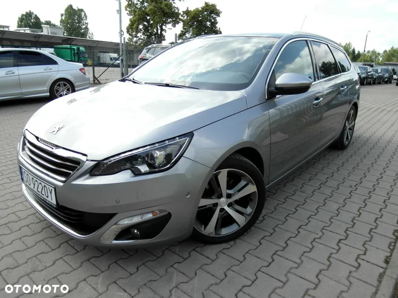 Peugeot 308 BlueHDi FAP 150 Stop&Start Automatik Allure - 4