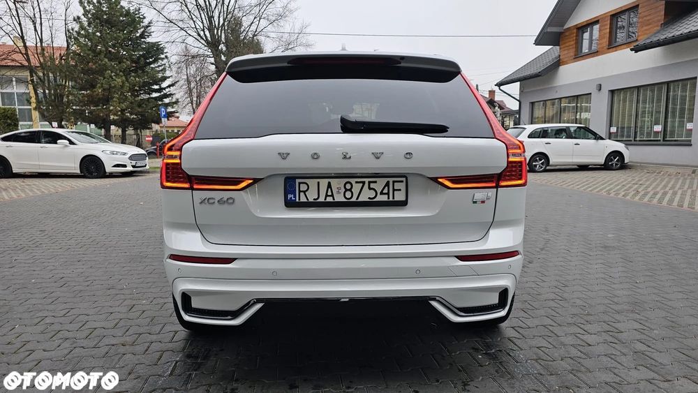 Volvo XC 60 - 6