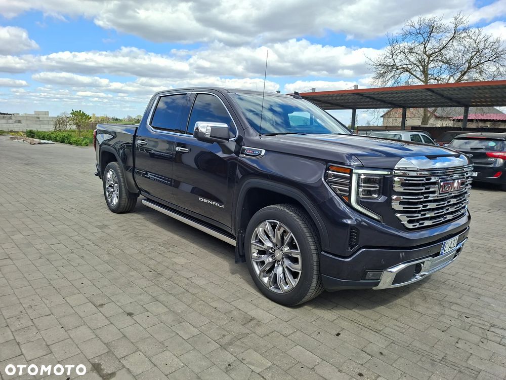 GMC Sierra - 3