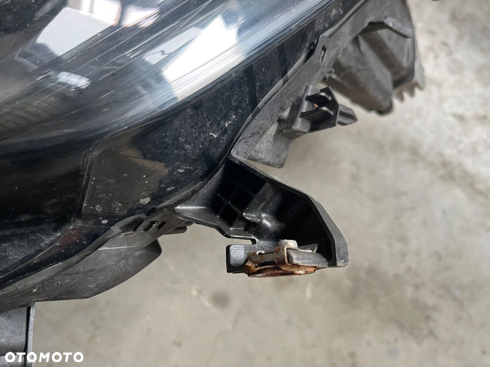 Lampa lewa Renault Megane IV LED DŁUGI - 5