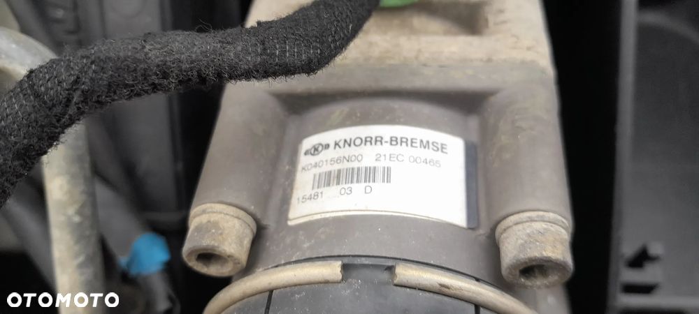 RENAULT PREMIUM DXI 440 ZAWÓR HAMULCA K040156N00  nr. 62/7 - 3