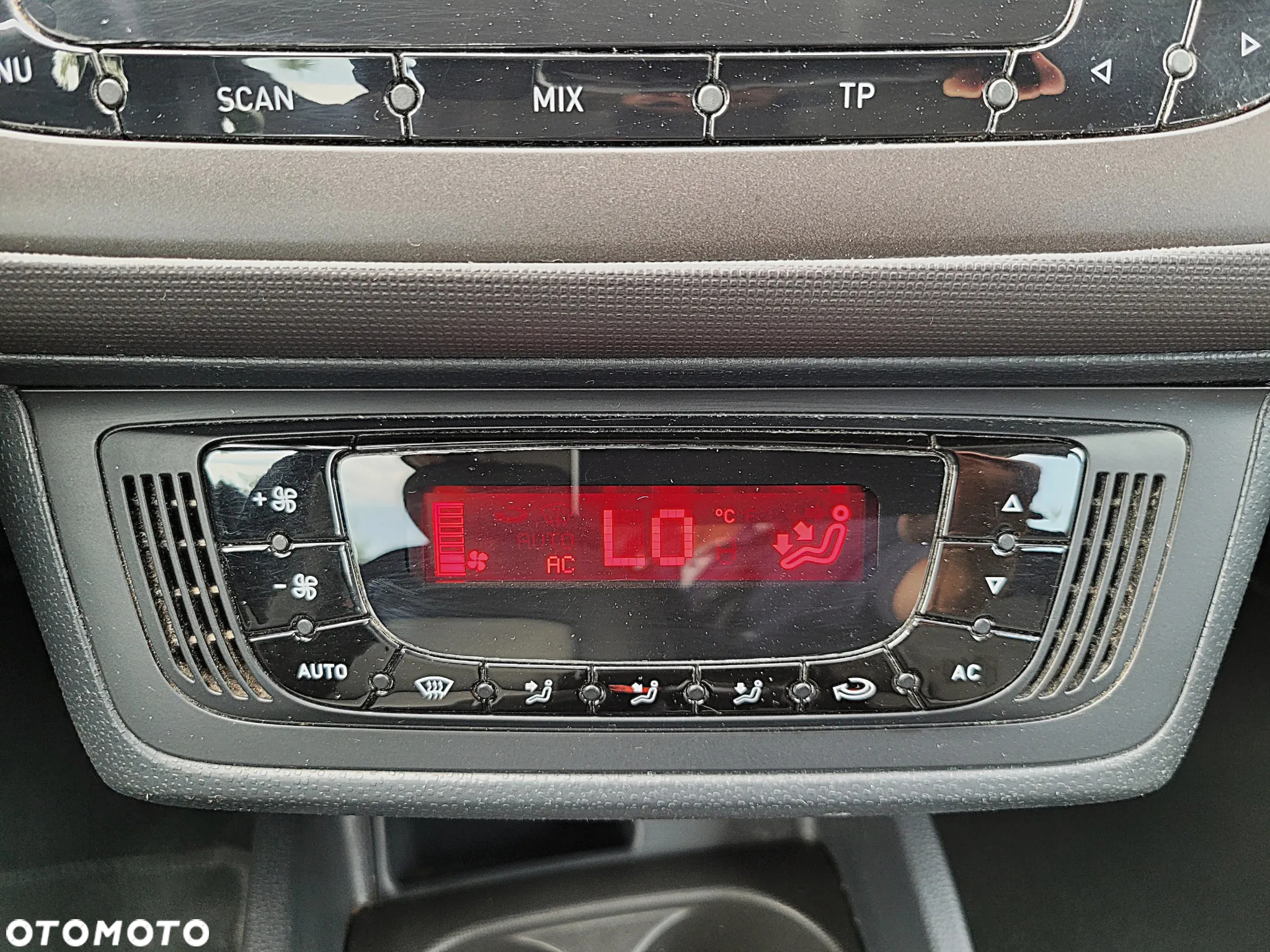 Seat Ibiza 1.4 16V Style - 11
