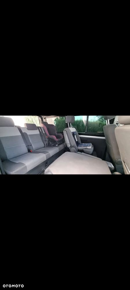 Volkswagen Multivan - 4