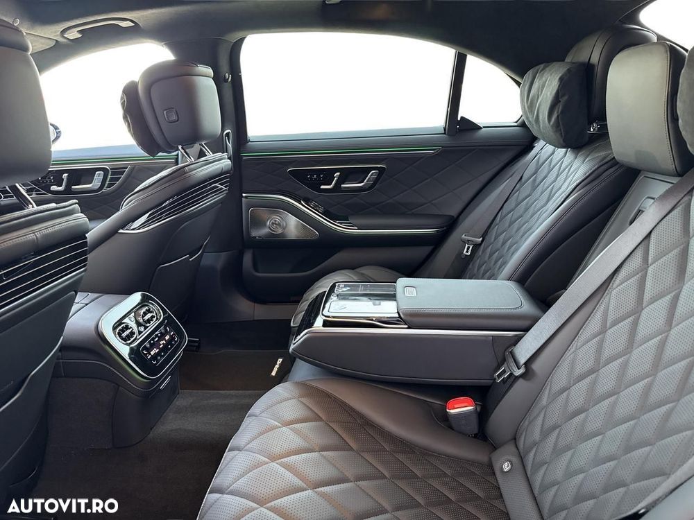 Mercedes-Benz S 500 4MATIC Long MHEV - 11