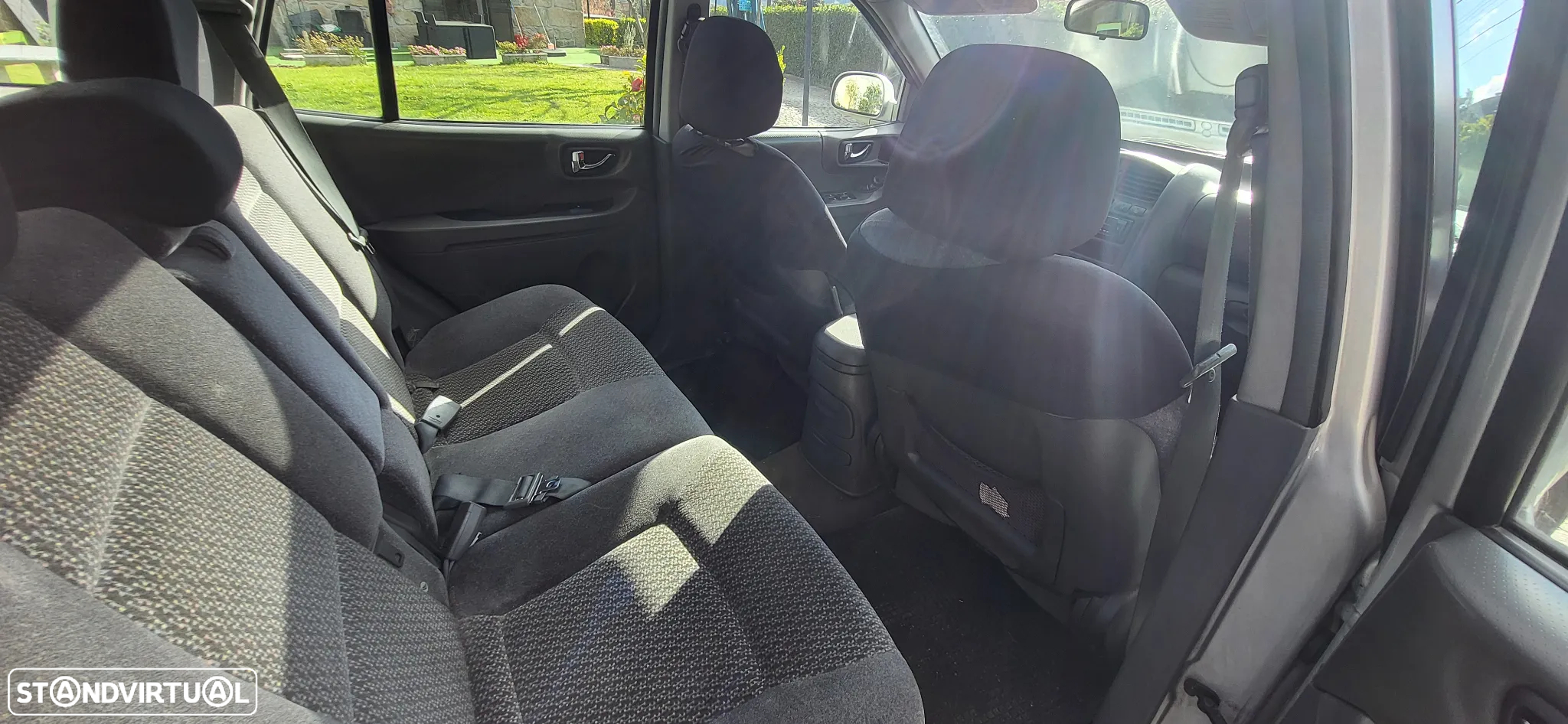 Hyundai Santa Fe 2.0 CRDi Family 4WD - 9