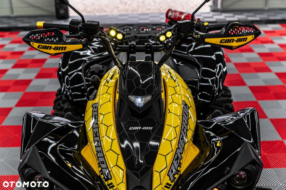 Can-Am Renegade - 29