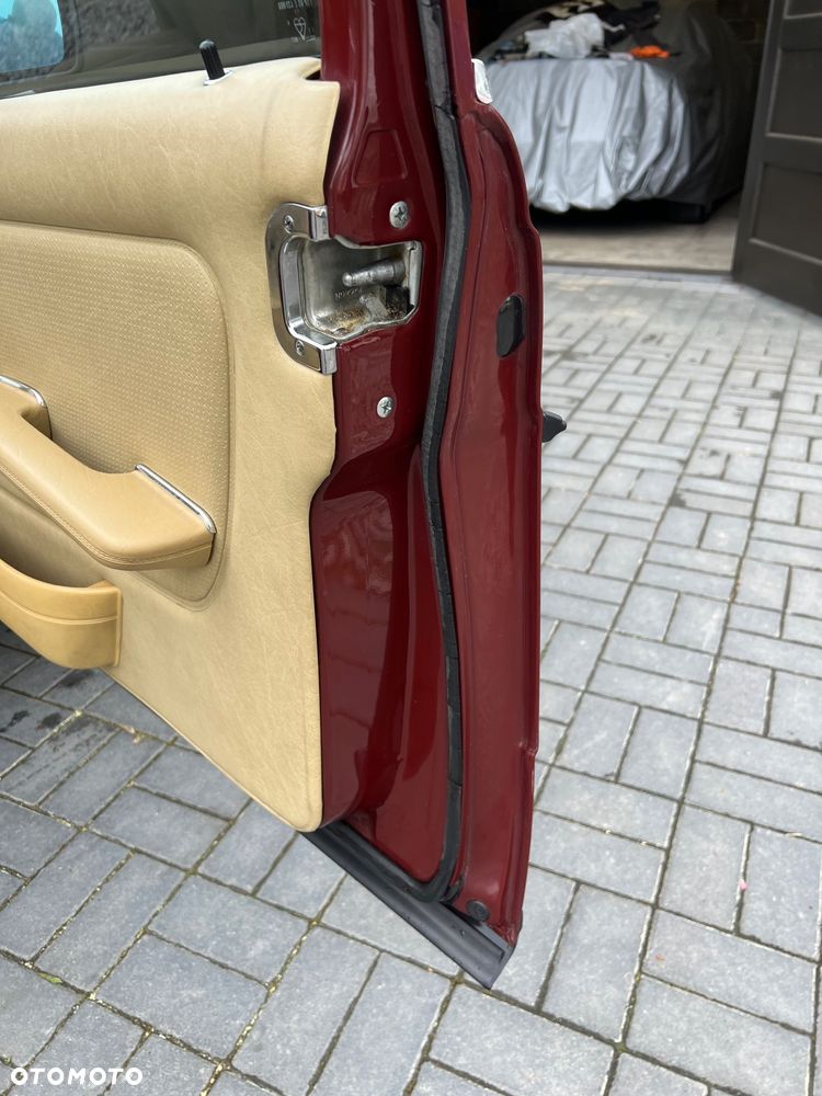 Mercedes-Benz W123 - 20