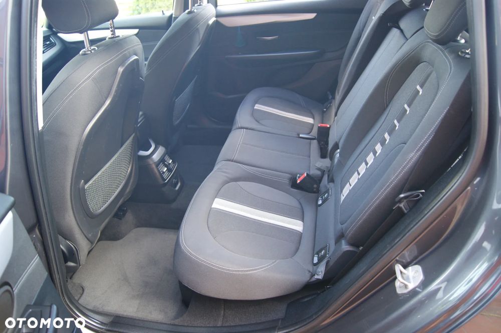 BMW Seria 2 218d GT Sport Line - 28