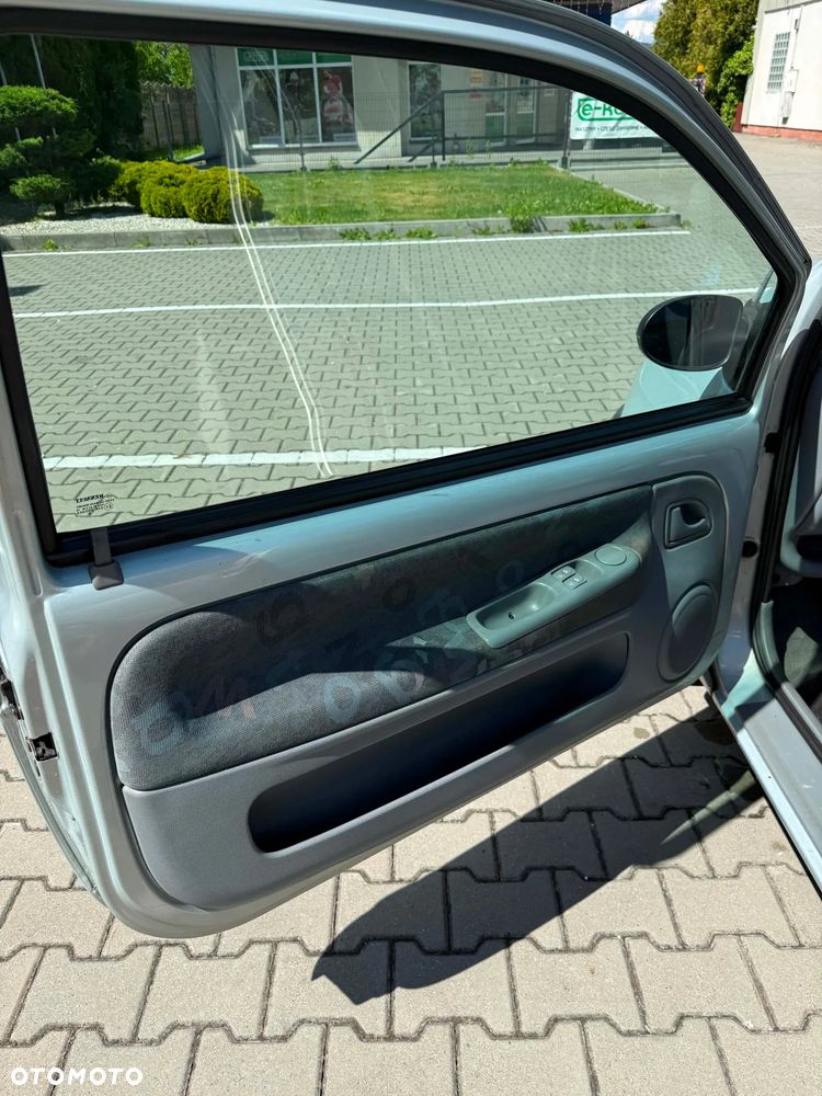 Renault Twingo 1.2 Authentique - 13