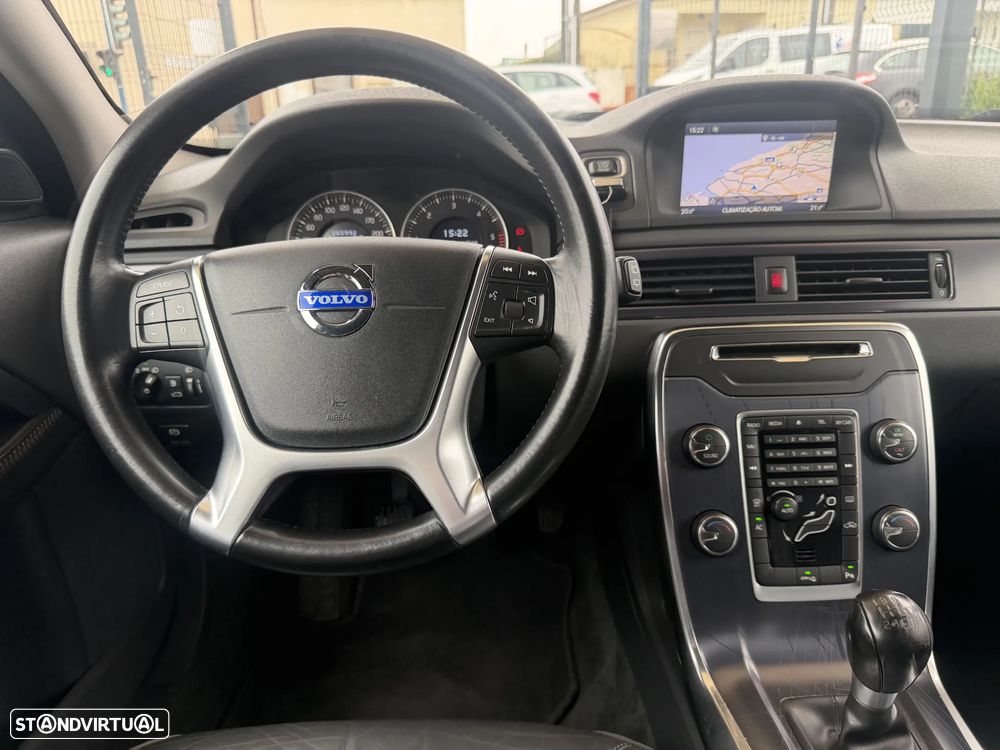 Volvo XC 70 2.0 D3 Drive V.Ocean Race Start/Stop - 25