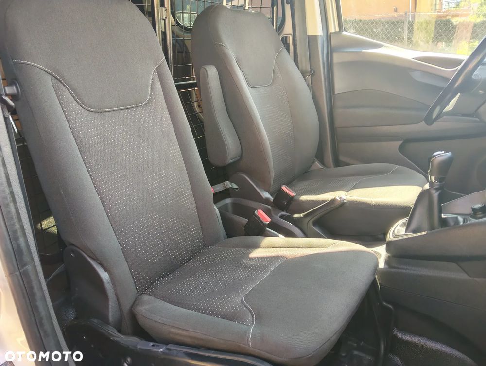 Ford Transit Courier Basis - 17