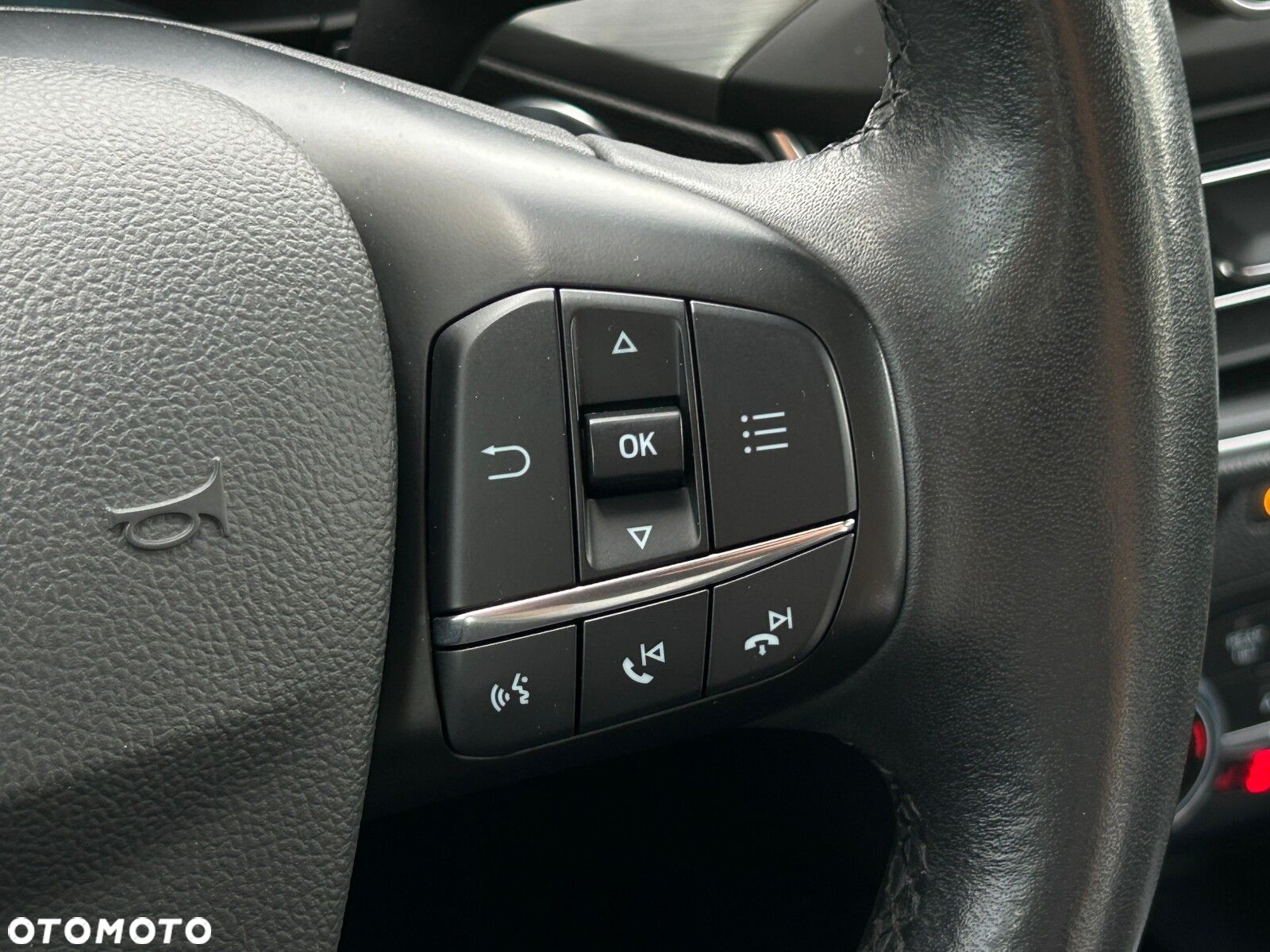 Ford Focus 2.0 EcoBlue Titanium - 21