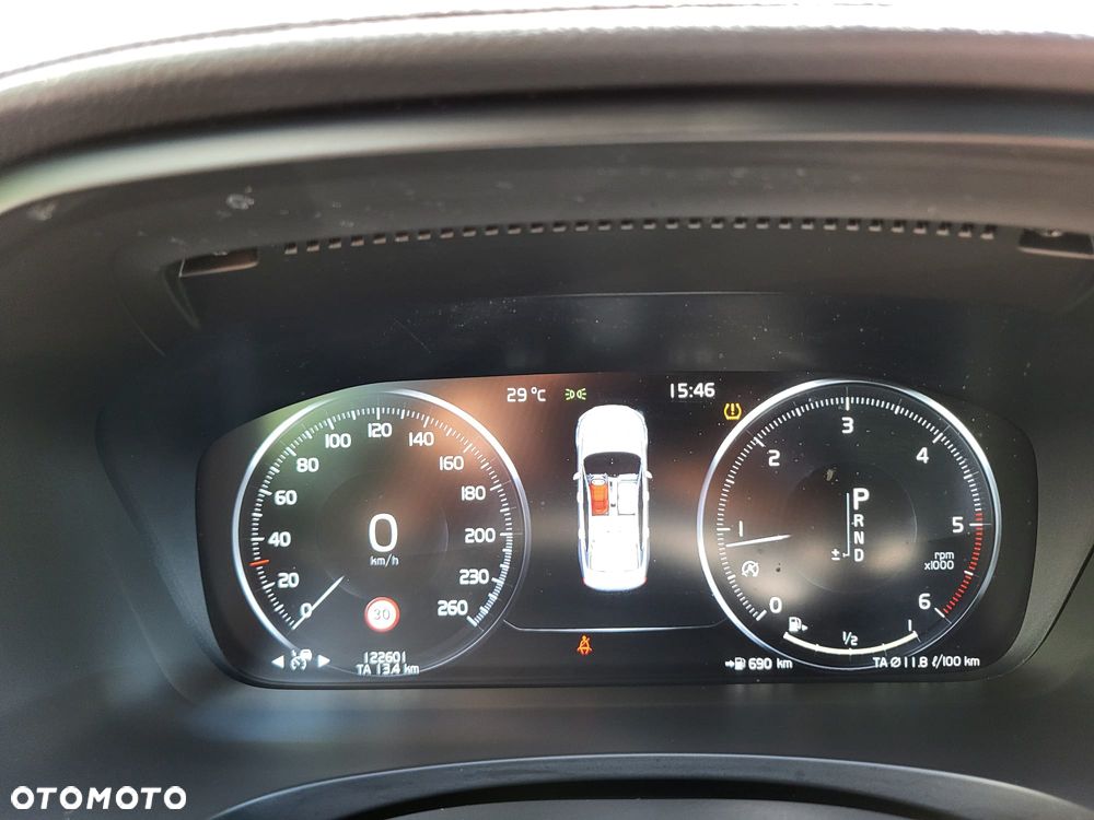 Volvo S90 D5 AWD Inscription - 10