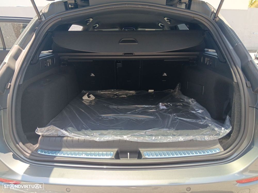 Mercedes-Benz C 300 e Avantgarde - 15