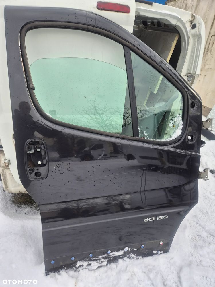 DRZWI PRAWE PRZÓD TED68 PRIMASTAR TRAFIC VIVARO  01-14r. - 1
