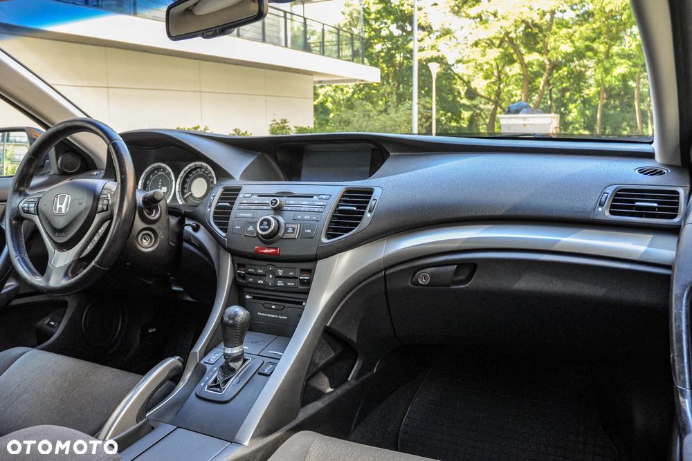 Honda Accord - 10
