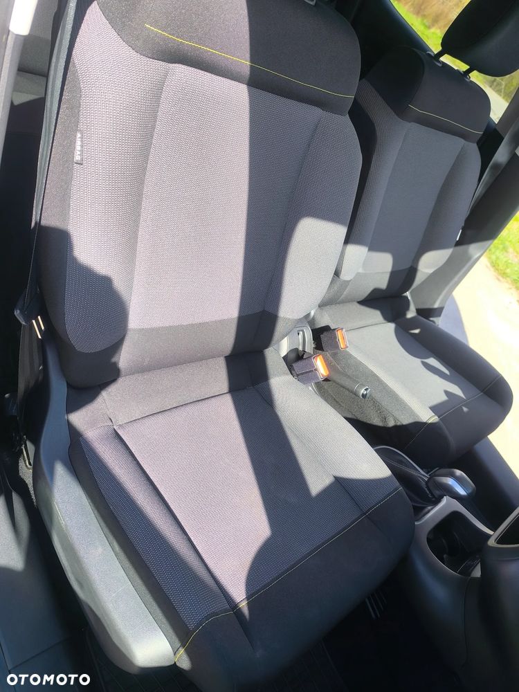 Citroën C3 1.2 PureTech Shine S&S EAT6 - 28