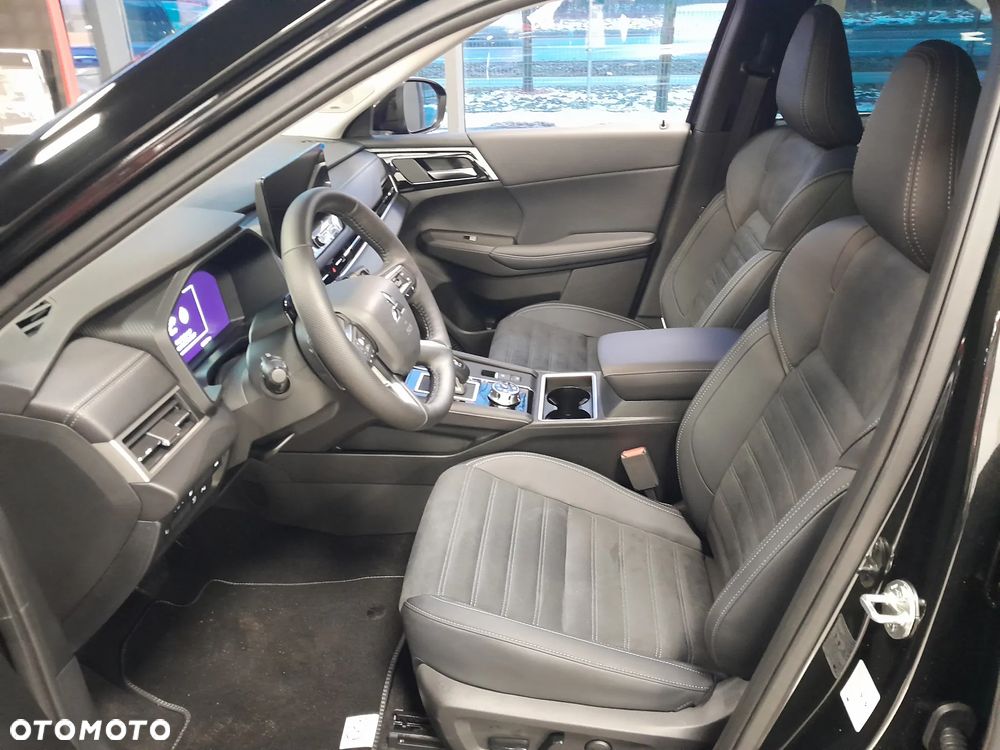 Mitsubishi Outlander Intense - 7