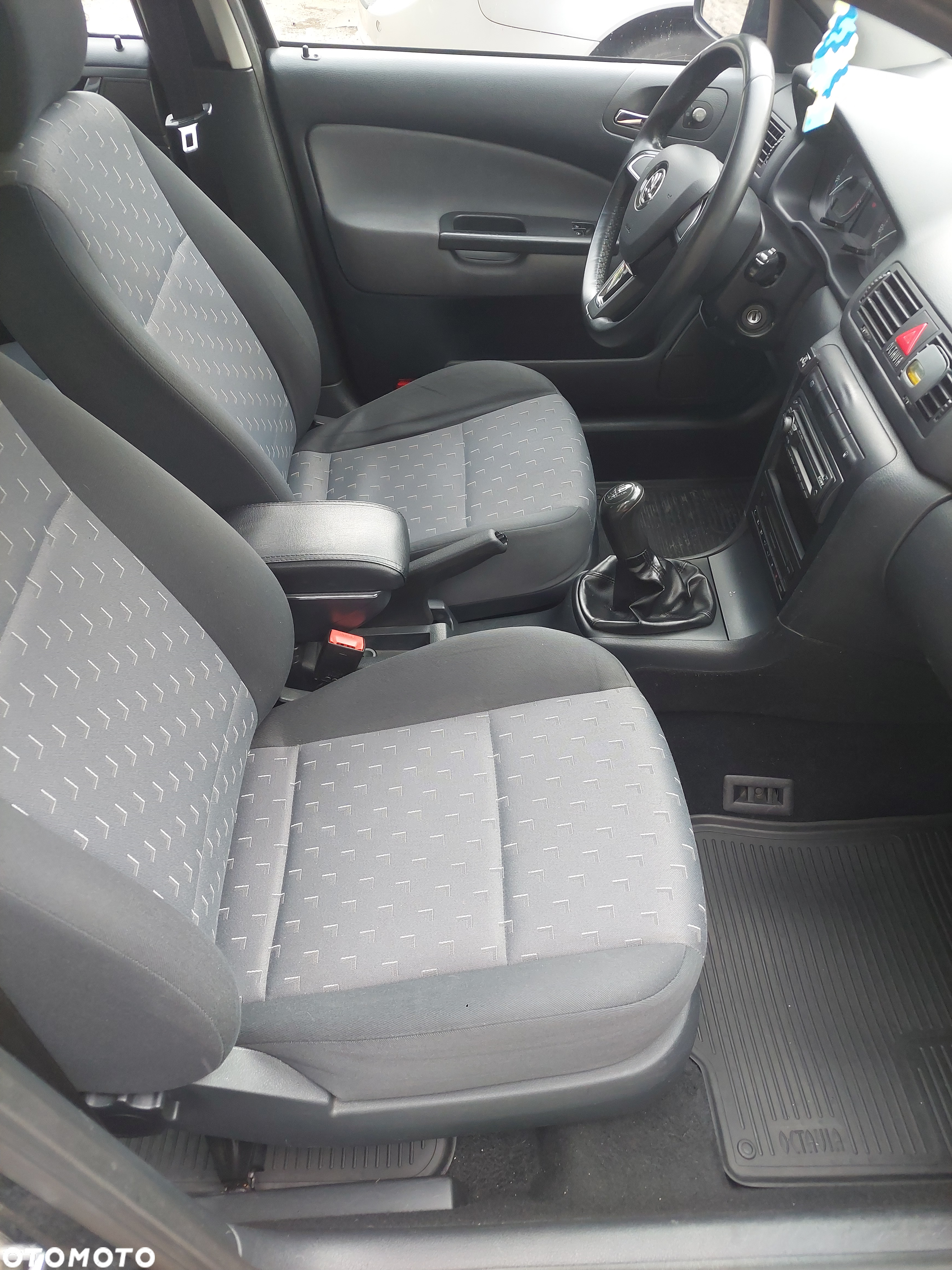 Skoda Octavia 1.6 Classic - 9
