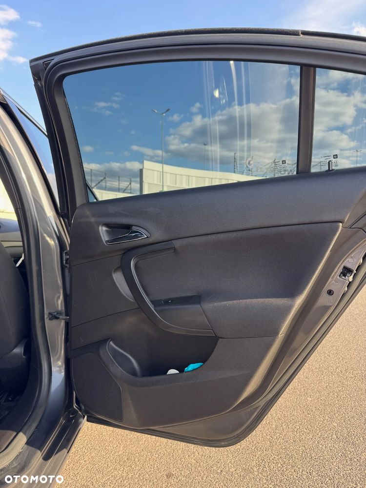 Opel Insignia 2.0 CDTI Edition - 22