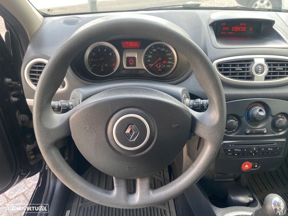 Renault Clio 1.2 TCE Dynamique S - 23