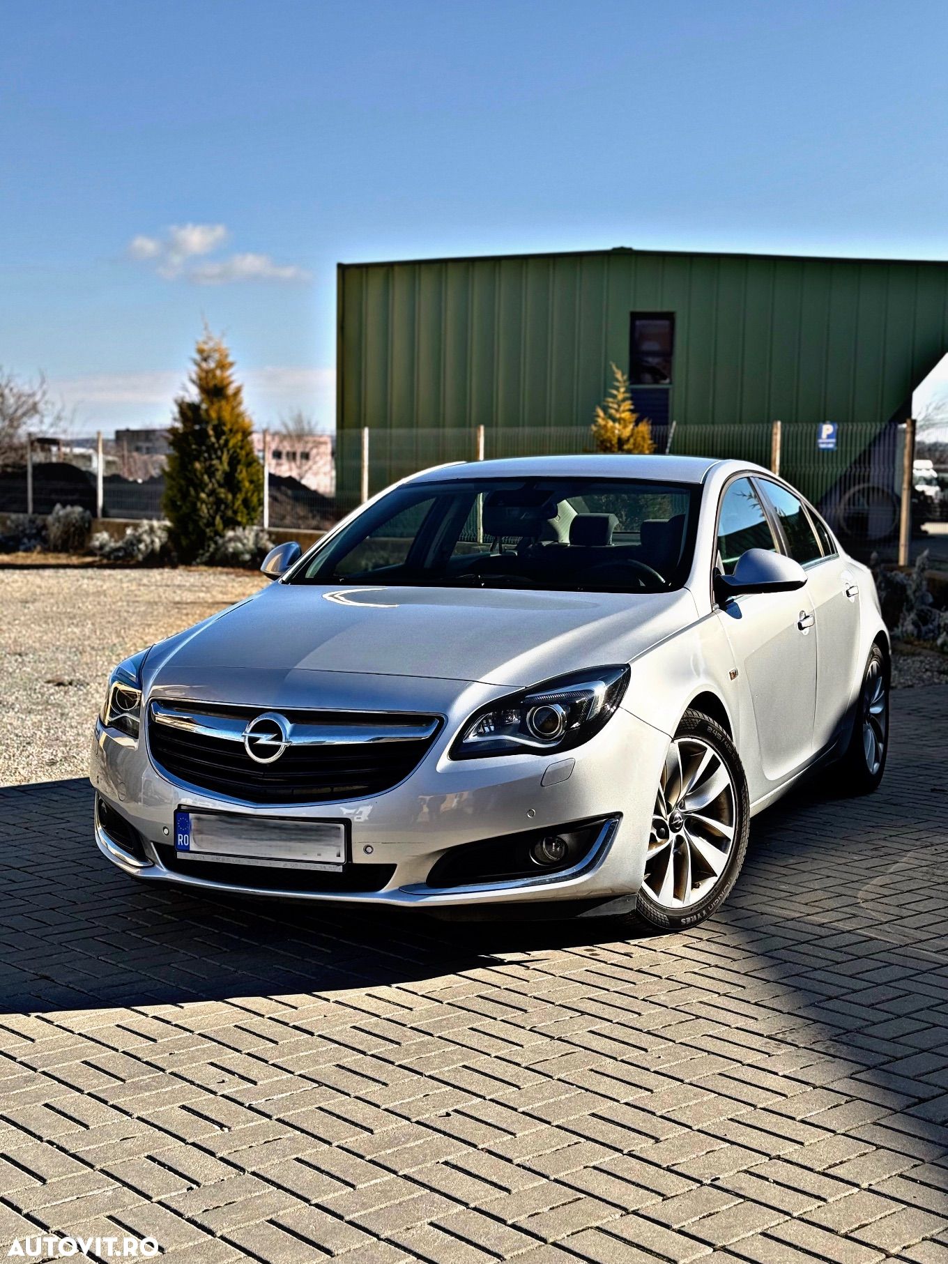 Opel Insignia 2.0 CDTI ecoFLEX Start/Stop Business Edition - 1