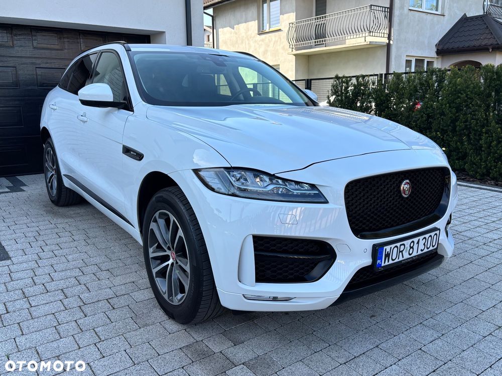 Jaguar F-Pace 2.0 i4D AWD R-Sport - 8
