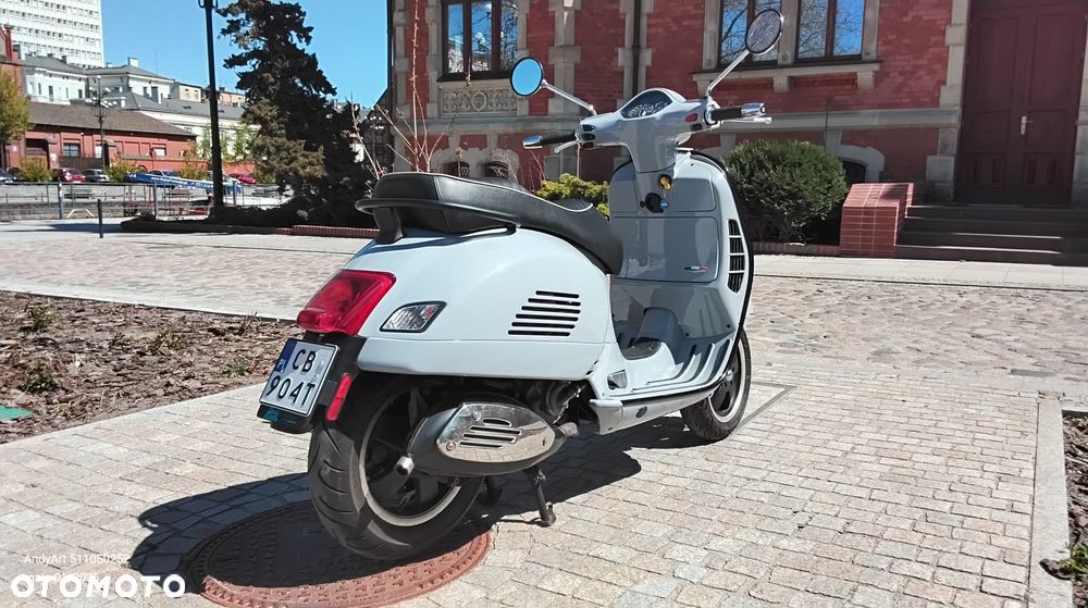 Piaggio Vespa - 5