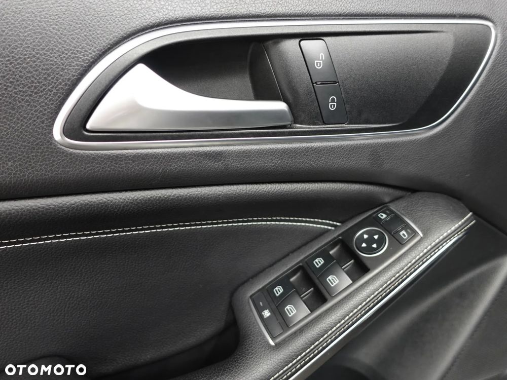 Mercedes-Benz Klasa A 180 (BlueEFFICIENCY) - 19