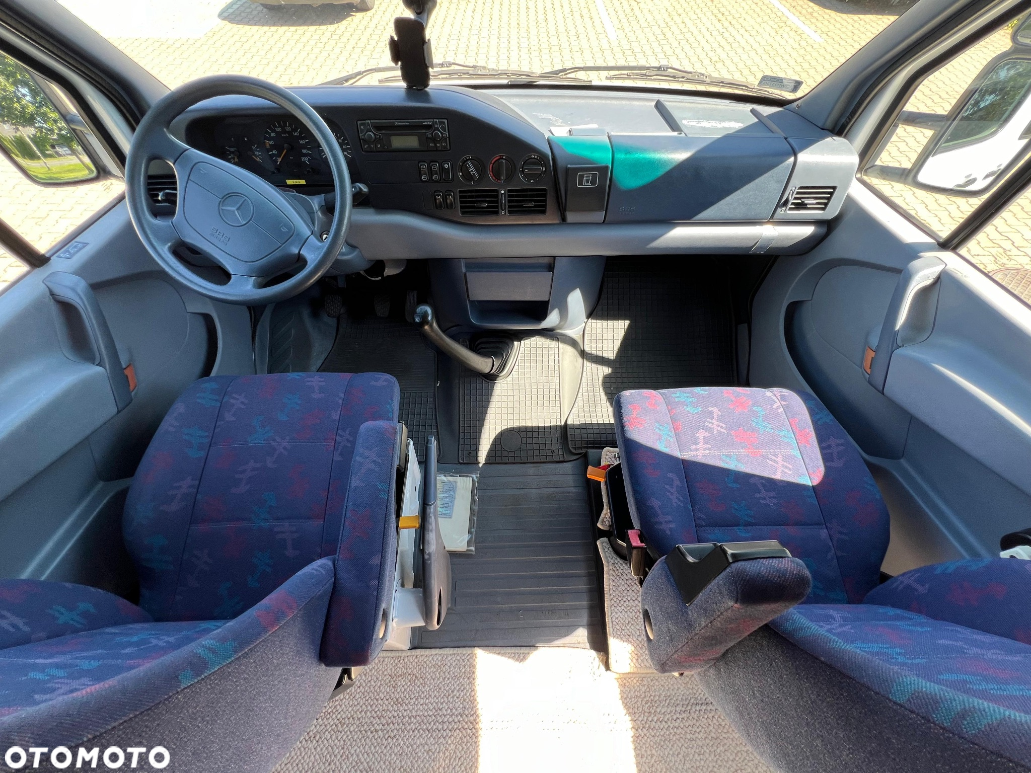 Mercedes-Benz sprinter 4x4 James Cook - 16