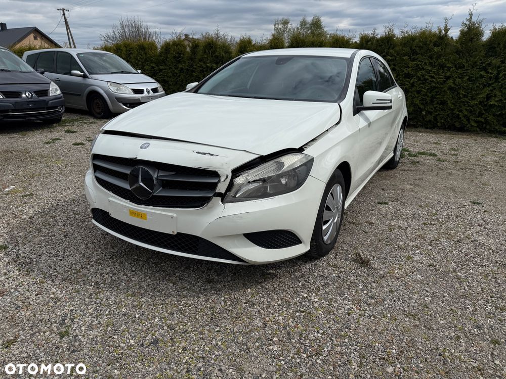 Mercedes-Benz Klasa A 180 (BlueEFFICIENCY) - 3
