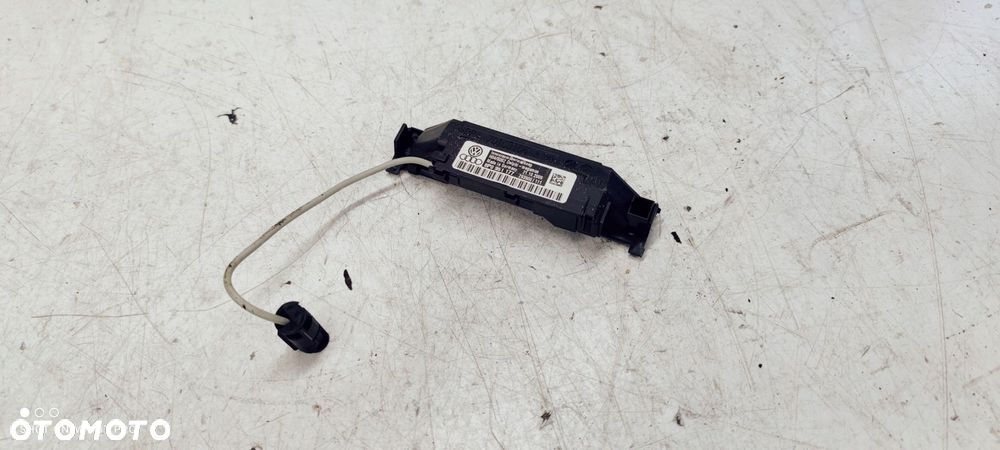 CZUJNIK RUCHU KABINY ALARMU AUDI A3 8P 8P0951177 - 1