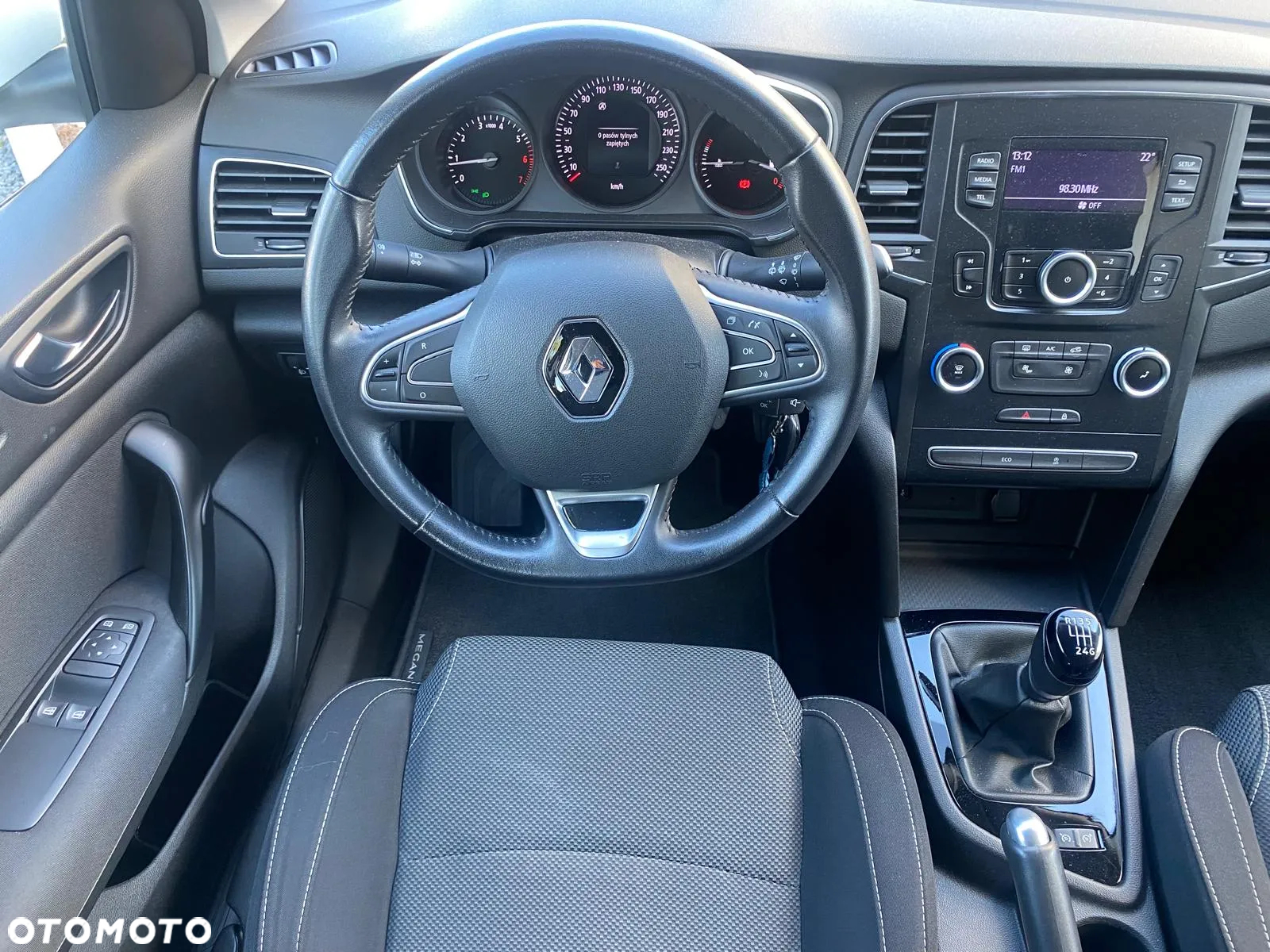 Renault Megane ENERGY TCe 115 LIMITED - 32