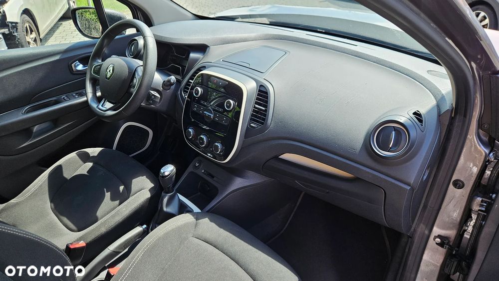 Renault Captur dCi 90 COLLECTION - 15