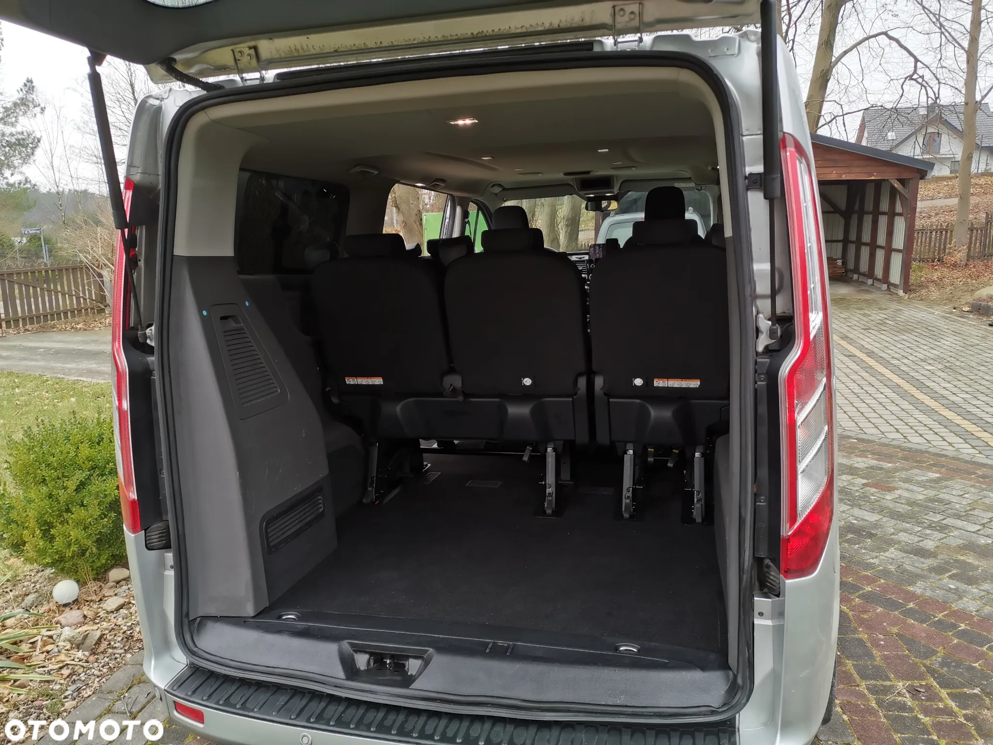 Ford Tourneo Custom 2.0 EcoBlue L2 Trend - 6