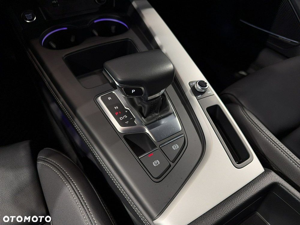 Audi A4 Limousine - 26