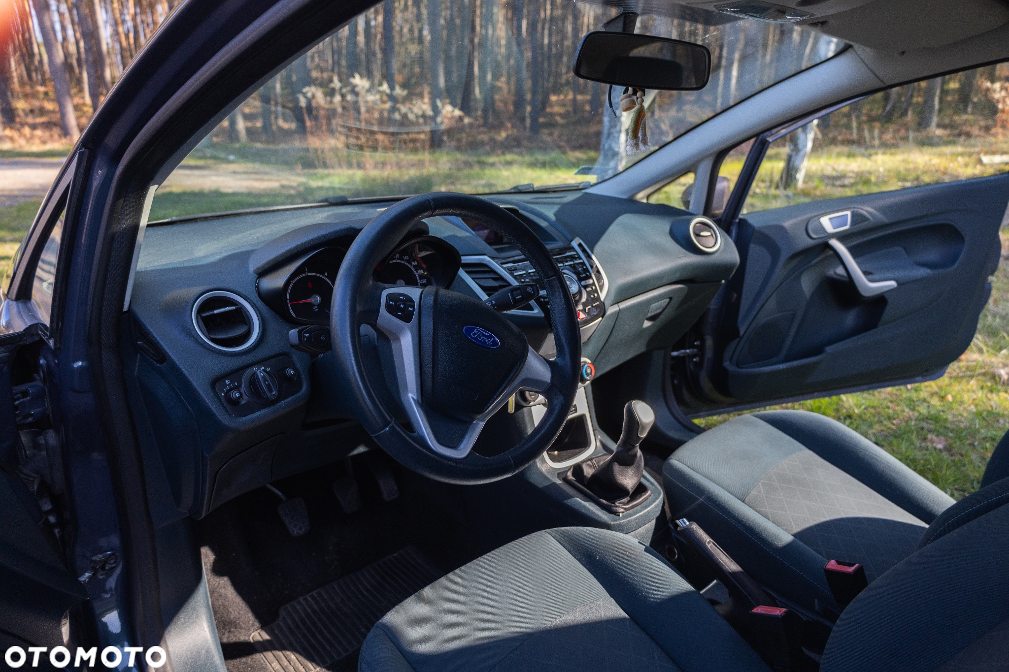 Ford Fiesta 1.4 TDCi Ambiente - 5