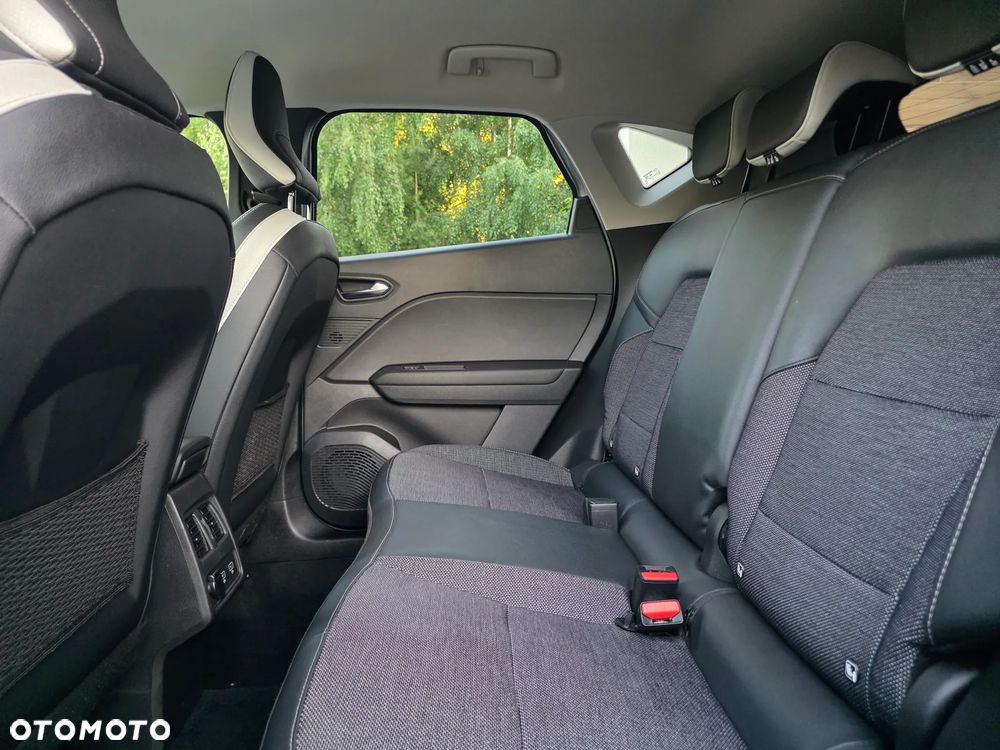 Renault Captur 1.3 TCe mHEV Intens EDC - 38