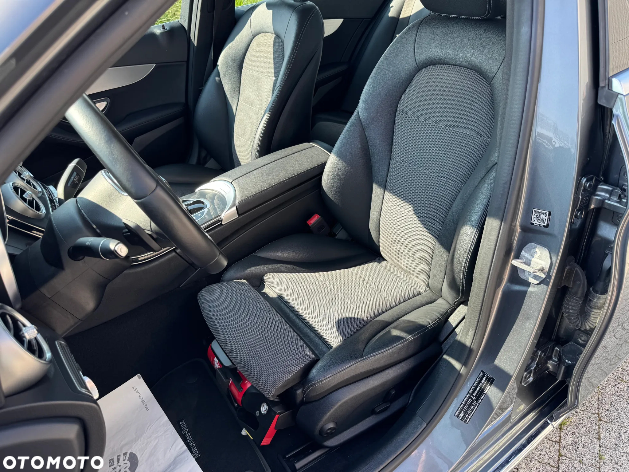 Mercedes-Benz Klasa C 200 d 9G-TRONIC Exclusive - 14
