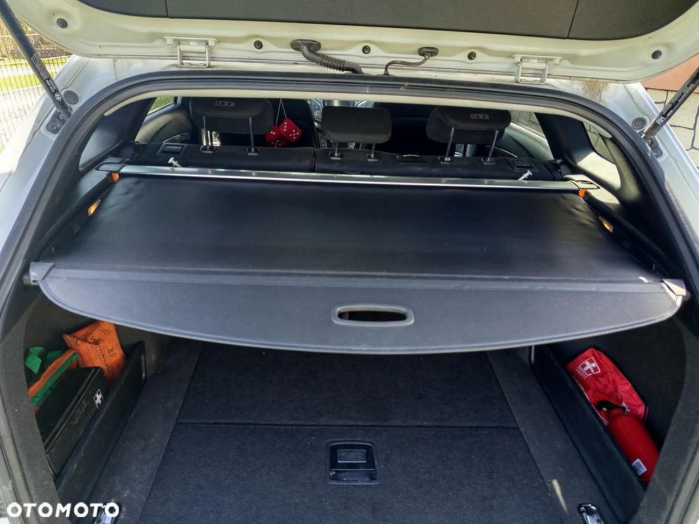 Hyundai i40 1.7 CRDi Comfort - 32