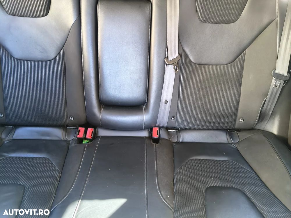 Ford Mondeo 2.0 TDCi Powershift Titanium - 9