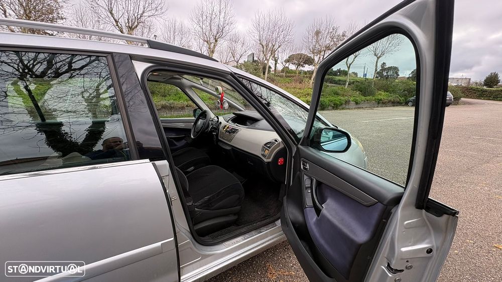 Citroën C4 Grand Picasso 1.6 HDi Exclusive CMP6 - 19