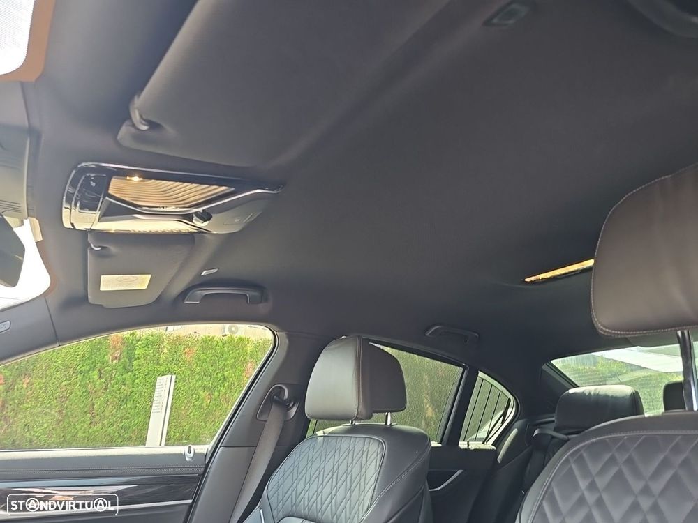 BMW 730 d Auto - 16