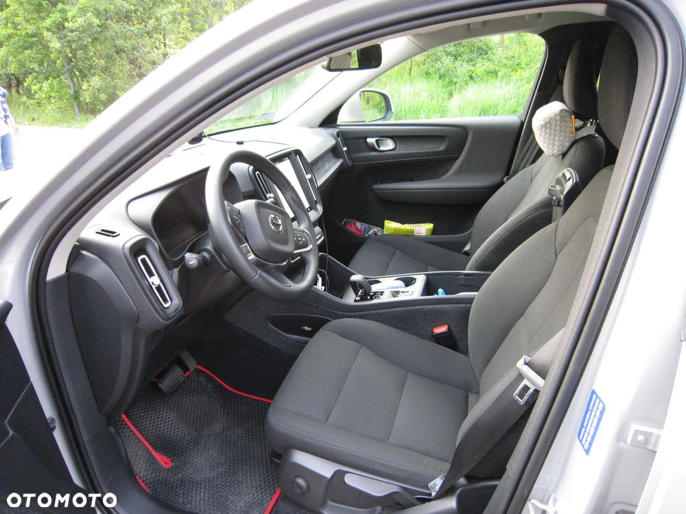 Volvo XC 40 B3 Essential - 4