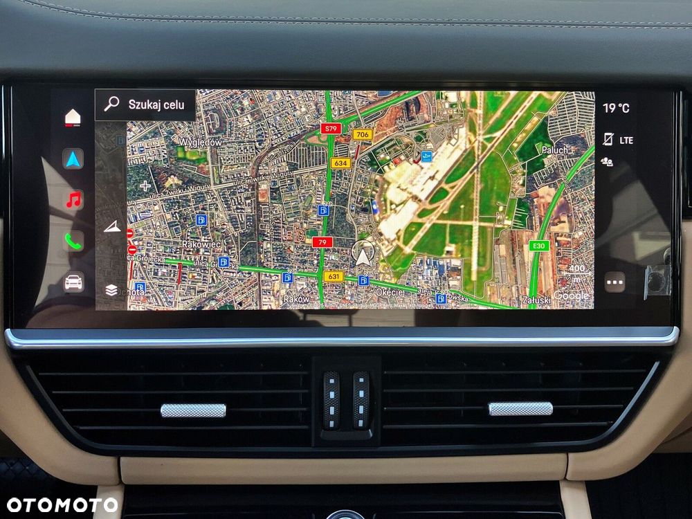 Porsche Cayenne Standard - 28